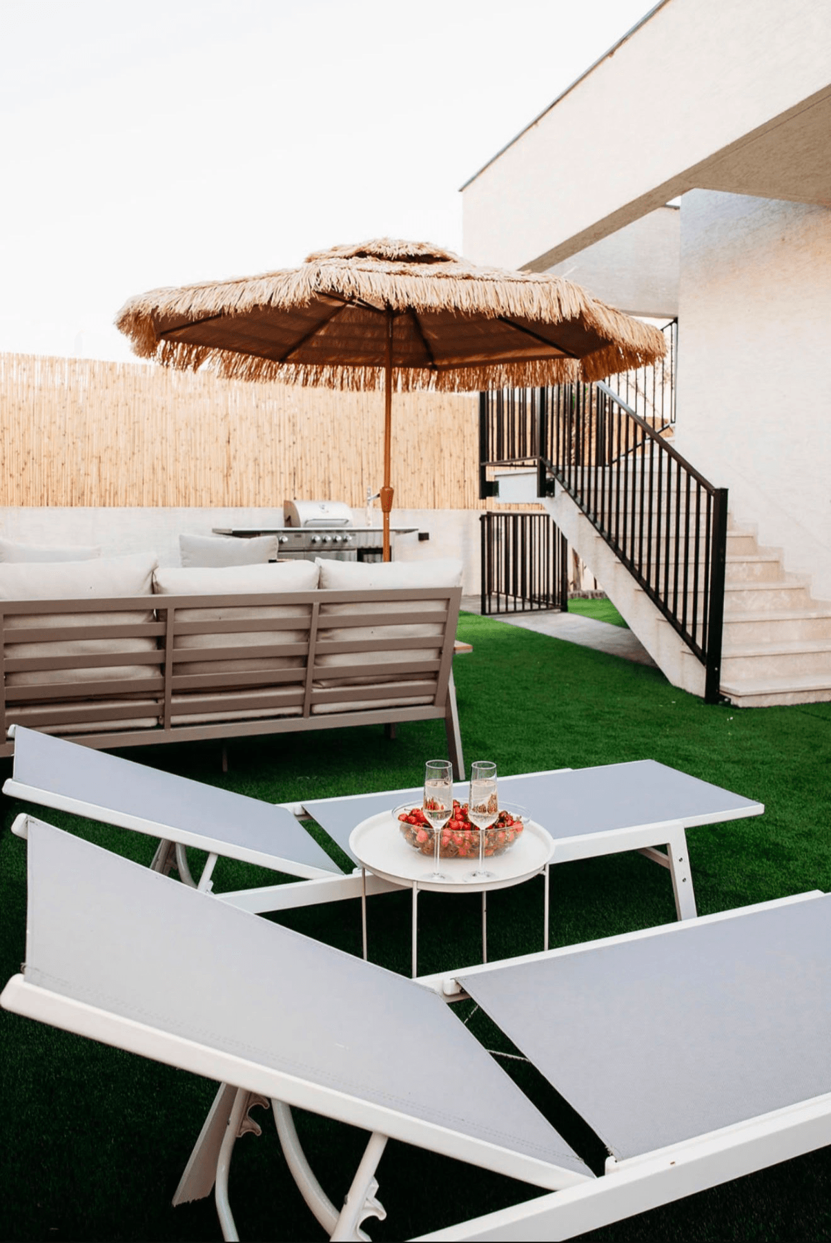 Coconut suites